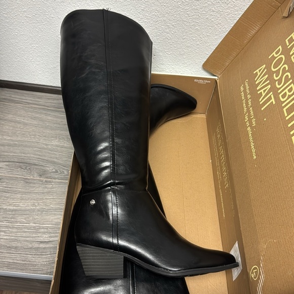 LifeStride Reese Boots (WIDTH WIDE) (WIDE CALF) - Picture 4 of 7